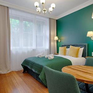 Studio met een King Size Bed
